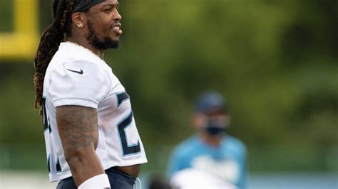 derrick henry buys rolex|Titans' Derrick Henry gives offensive linemen special gifts for .